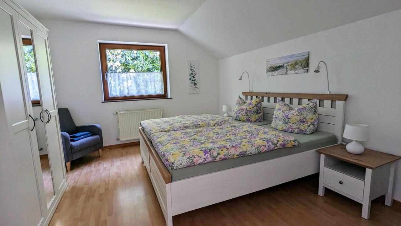 Apartamento Haus An Der Mosel Bernkastel-Kues Exterior foto