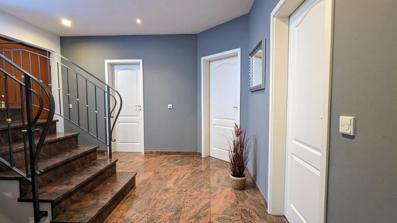 Apartamento Haus An Der Mosel Bernkastel-Kues Exterior foto