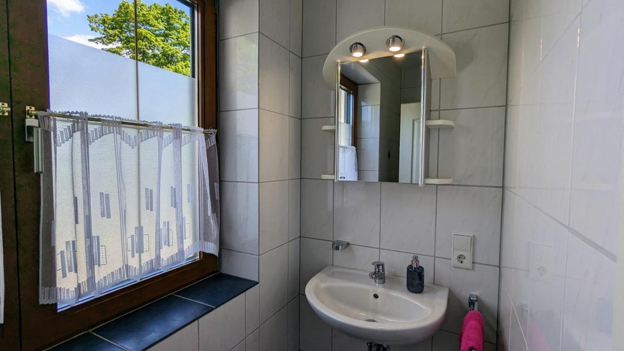 Apartamento Haus An Der Mosel Bernkastel-Kues Exterior foto